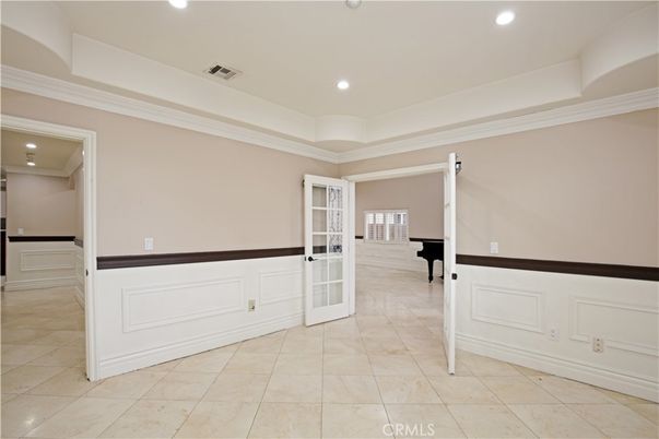 Interior, Piano, Recessed Lighting