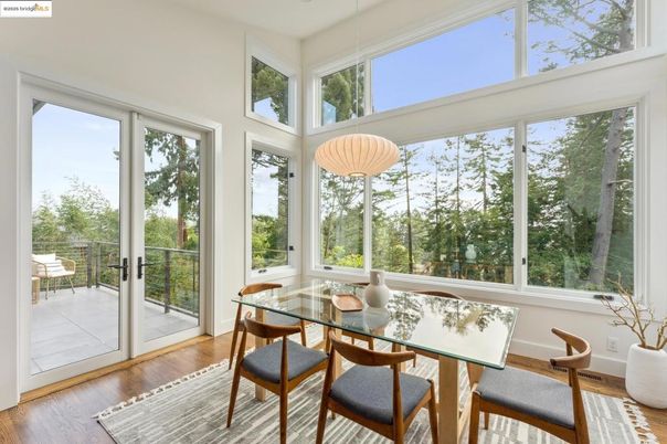 Dining room, Interior, Pendant Lights, Sun Room, Wood Texture Flooring