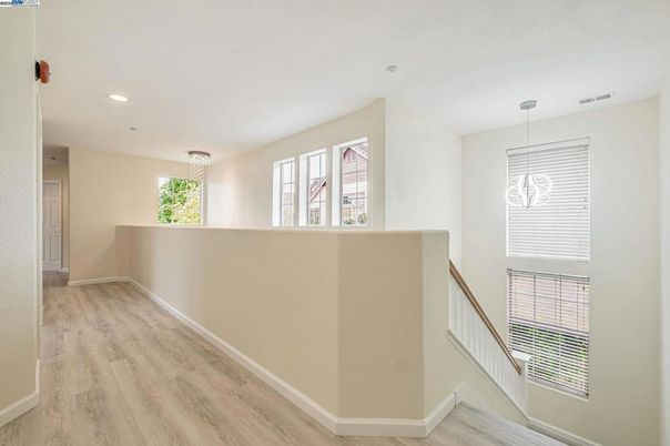 Interior, Pendant Lights, Recessed Lighting, Wood Texture Flooring