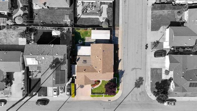 Exterior, Drone