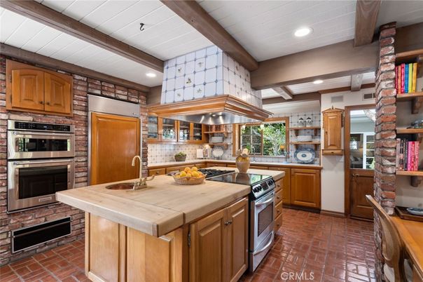 Interior, Kitchen, Recessed Lighting, Stainless Steel Appliances, Wooden Beams