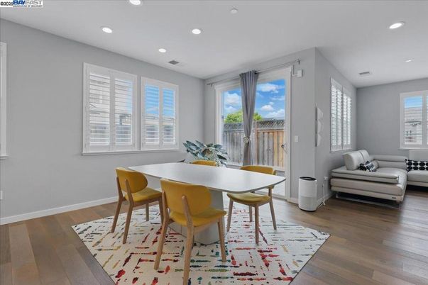 Dining room, Interior, Recessed Lighting, Wood Texture Flooring