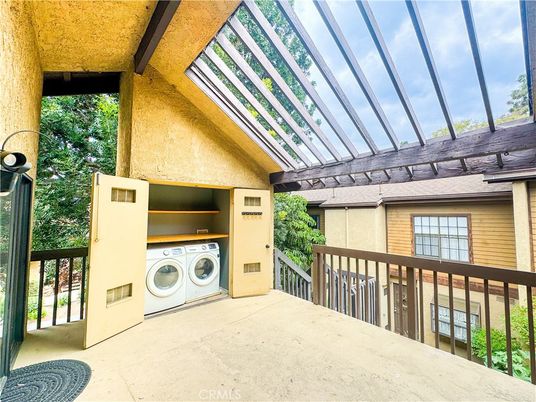 Exterior, Washer