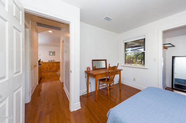 Bedroom, Dining room, Interior, Recessed Lighting, Wood Texture Flooring