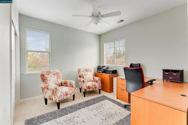 Home Office, Interior