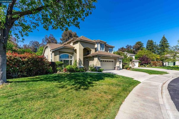 Attached, Backyard, Exterior, Facade, Mediterranean