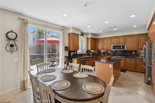 Dining room, Interior, Kitchen, Recessed Lighting