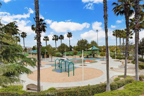 Backyard, Exterior, Playground