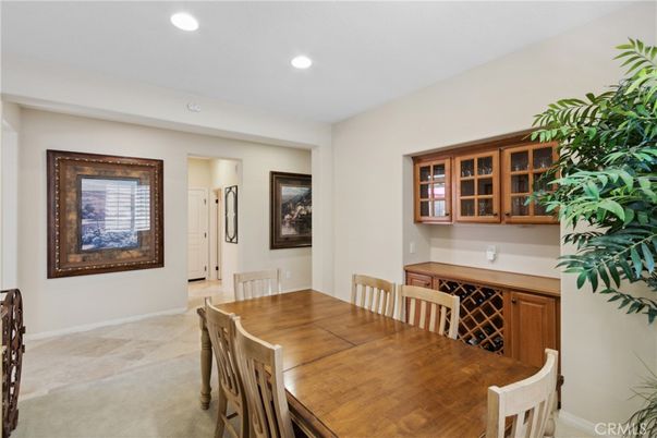 Dining room, Interior, Recessed Lighting