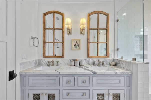 Bathroom, Dual Sink Vanities, Glass Shower, Interior