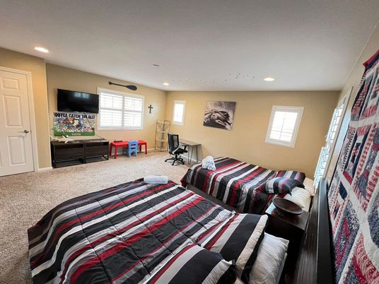 Bedroom, Interior, Recessed Lighting