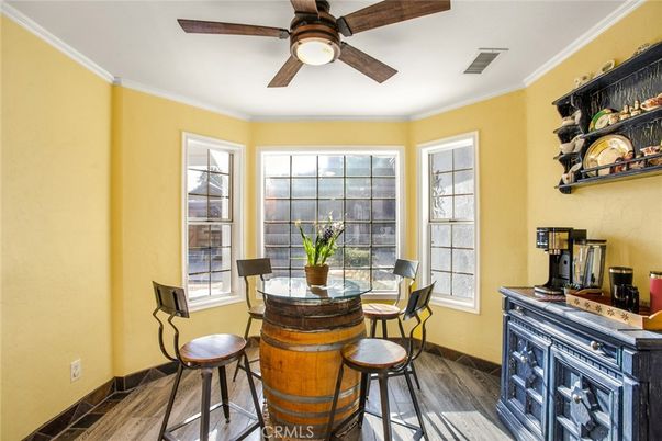Dining room, Interior, Wood Texture Flooring
