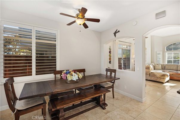 Dining room, Interior