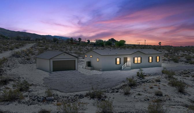 Backyard, Detached Garage, Exterior