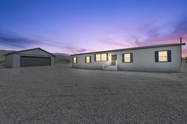 Backyard, Detached Garage, Exterior