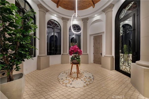 Interior, Pendant Lights, Recessed Lighting, Wooden Ceilings