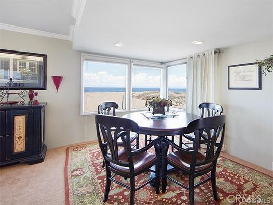 Dining room, Interior, Recessed Lighting, Water