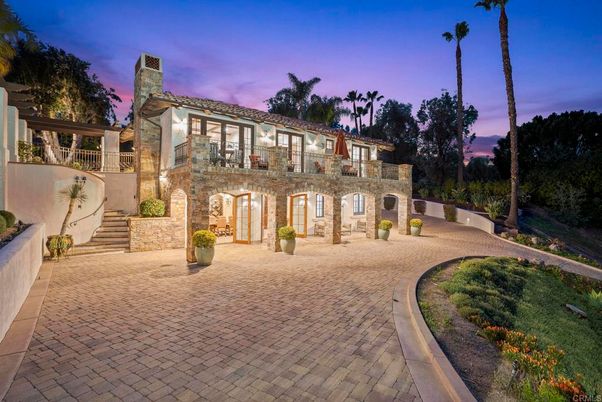 Backyard, Exterior, Facade, Mediterranean