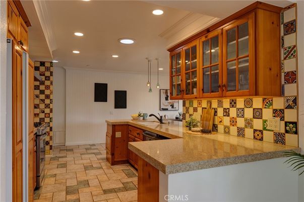 Interior, Kitchen, Pendant Lights, Recessed Lighting