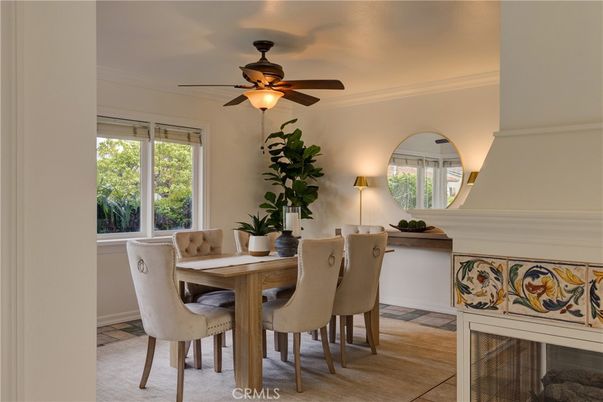 Dining room, Interior