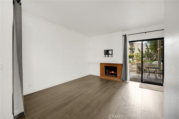 Empty room, Fireplace, Interior, Wood Texture Flooring