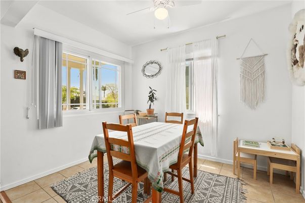 Dining room, Interior