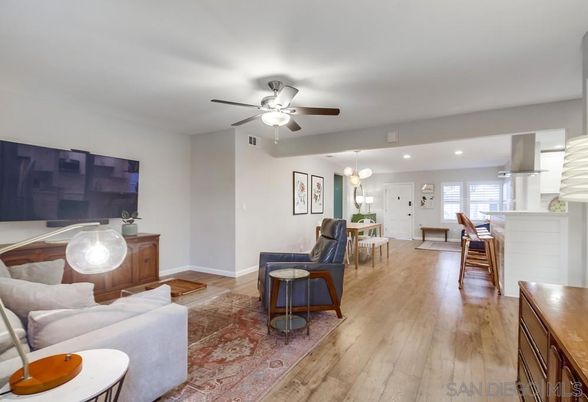 Dining room, Interior, Living room, Pendant Lights, Recessed Lighting, Wood Texture Flooring