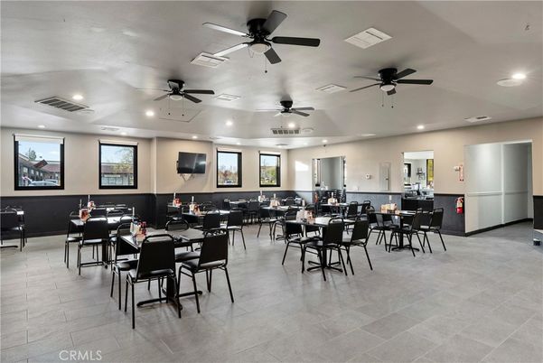 Dining room, Interior, Recessed Lighting