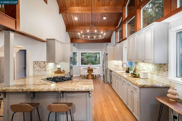 Chandelier, Dining room, Interior, Kitchen, Recessed Lighting, Wooden Beams, Wooden Ceilings, Wood Texture Flooring