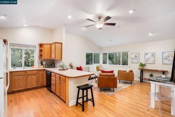 Interior, Kitchen, Living room, Recessed Lighting, Wood Texture Flooring