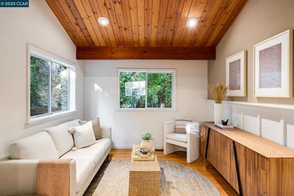 Interior, Living room, Recessed Lighting, Wooden Beams, Wooden Ceilings, Wood Texture Flooring