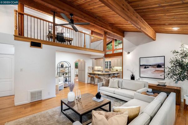 Interior, Kitchen, Living room, Recessed Lighting, Wooden Beams, Wooden Ceilings, Wood Texture Flooring