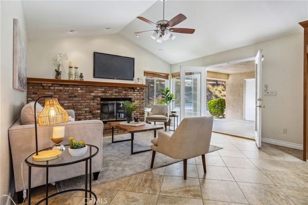 Fireplace, Interior, Living room