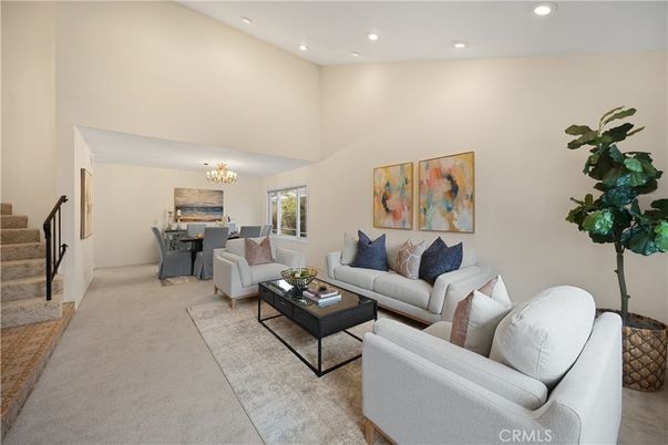 Chandelier, Dining room, Interior, Living room, Recessed Lighting
