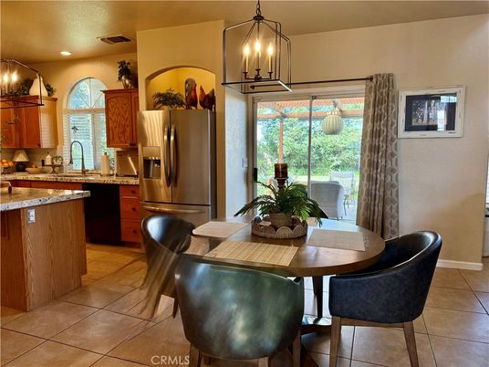 Dining room, Interior, Kitchen, Pendant Lights, Recessed Lighting, Stainless Steel Appliances