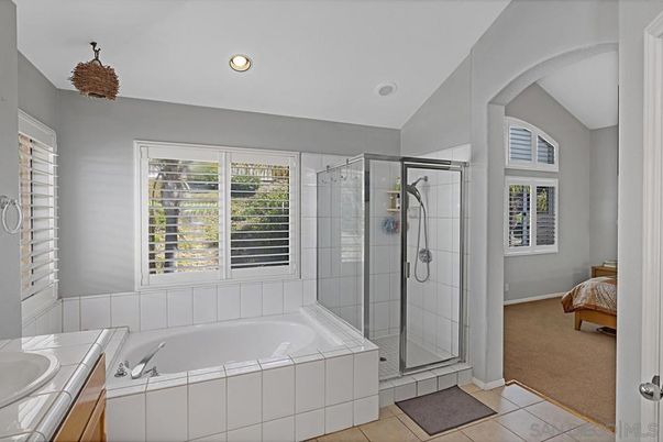 Bathroom, Glass Shower, Interior, Recessed Lighting, Tile Countertops