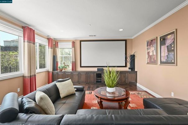 Interior, Living room, Projection Screen, Recessed Lighting, Theatre Room