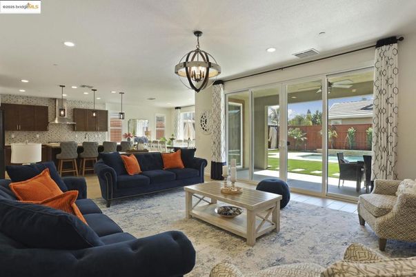 Interior, Kitchen, Living room, Pendant Lights, Recessed Lighting