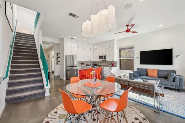 Dining room, Interior, Kitchen, Living room, Pendant Lights, Recessed Lighting, Stainless Steel Appliances