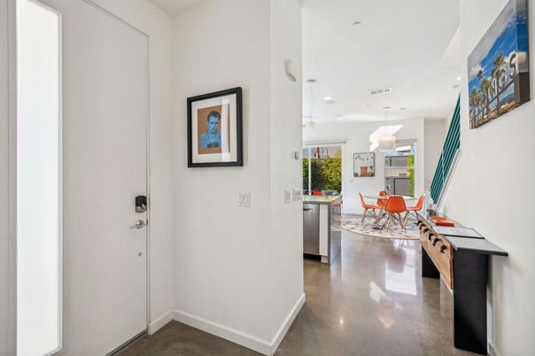 Dining room, Interior, Kitchen, Pendant Lights, Recessed Lighting, Stainless Steel Appliances