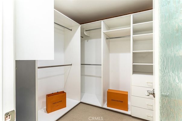 Interior, Walk-in Closets
