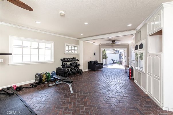 Fitness Equipment, Interior, Recessed Lighting