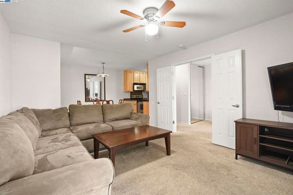 Dining room, Interior, Kitchen, Living room, Pendant Lights, Stainless Steel Appliances