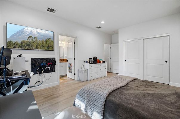 Bedroom, Home Office, Interior, Recessed Lighting, Wood Texture Flooring