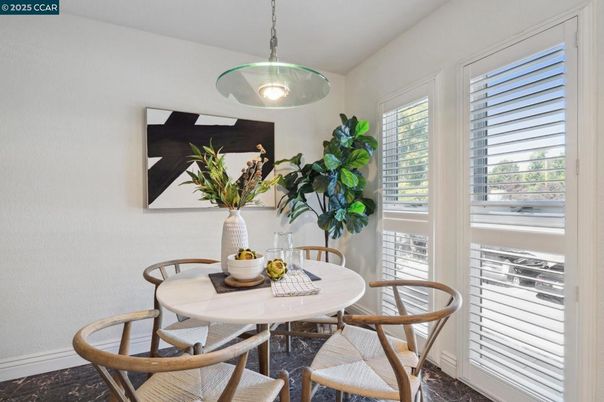 Dining room, Interior, Pendant Lights