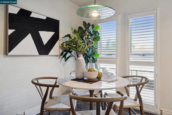 Dining room, Interior, Pendant Lights