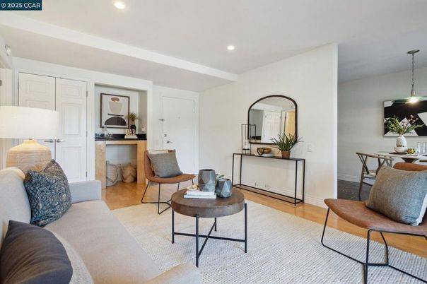 Dining room, Interior, Kitchen, Living room, Pendant Lights, Recessed Lighting, Wood Texture Flooring