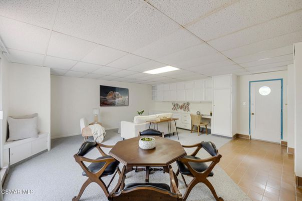 Dining room, Interior, Kitchen, Recessed Lighting, Wood Texture Flooring