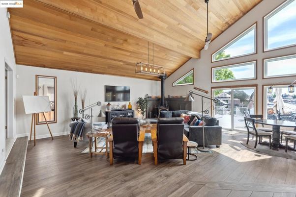 Dining room, Interior, Living room, Pendant Lights, Wooden Ceilings, Wood Texture Flooring