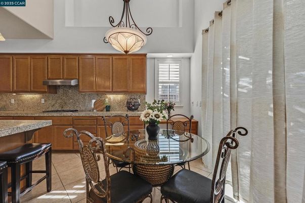 Dining room, Interior, Kitchen, Pendant Lights